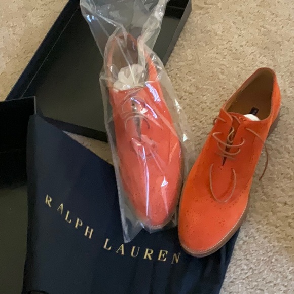 Ralph Lauren Calf Boots, size 10B - Picture 4 of 6